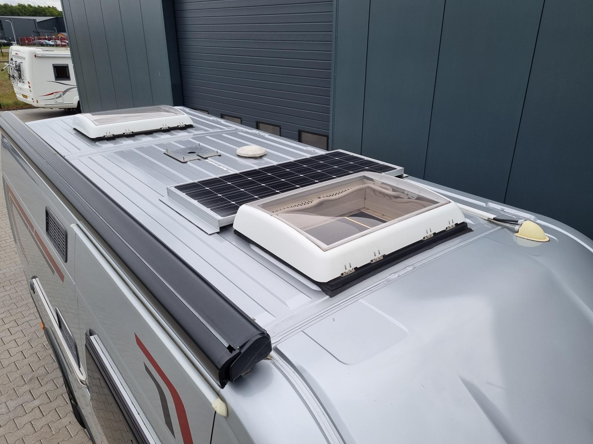 Challenger V217 Elegance